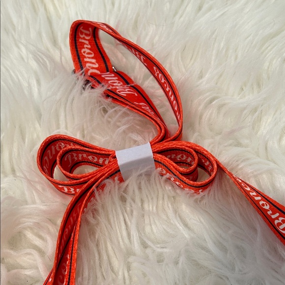 FOCO Orange Denver Broncos Crossbody Man/Woman Bag - Picture 4 of 7